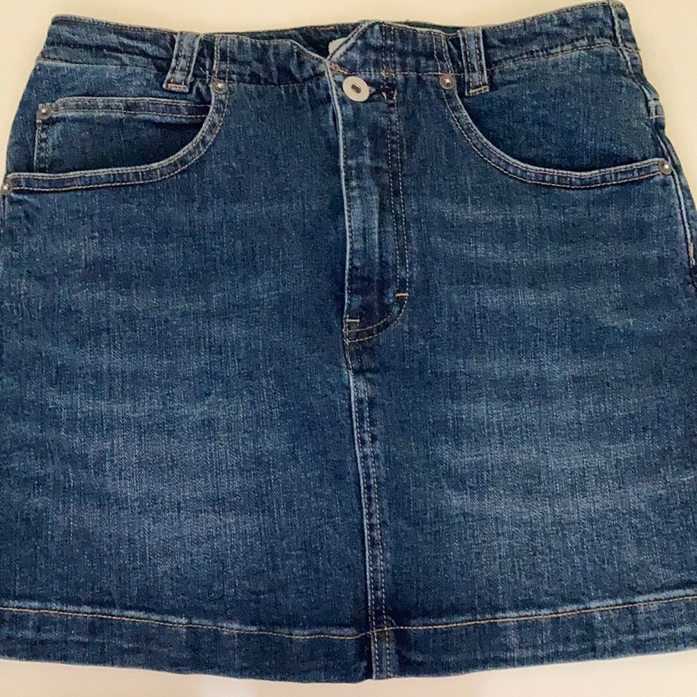 Women’s skirt